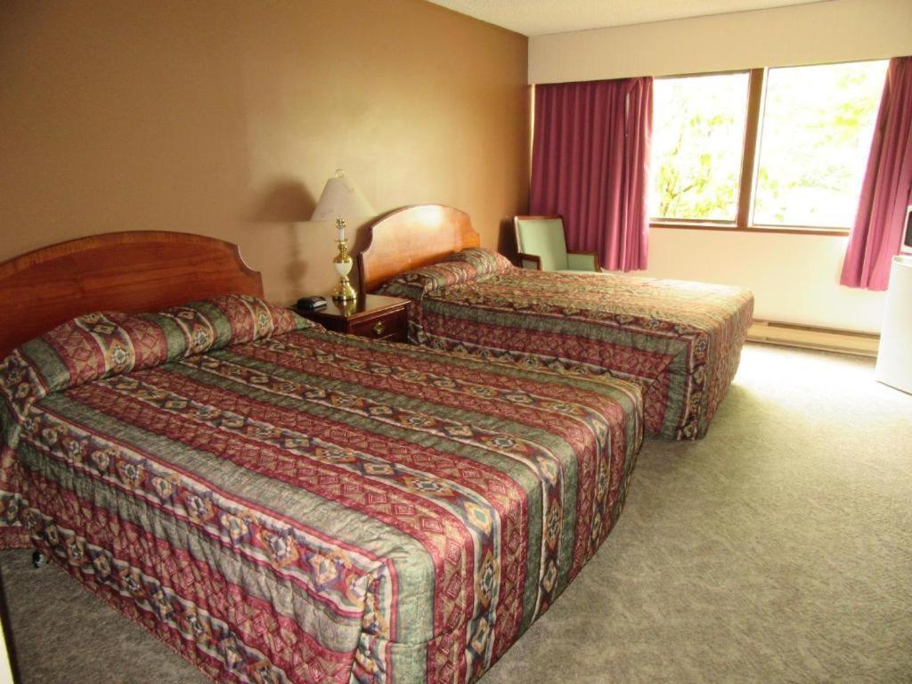 Providence Place Inn พอร์ต ฮาร์ดี ภายนอก รูปภาพ